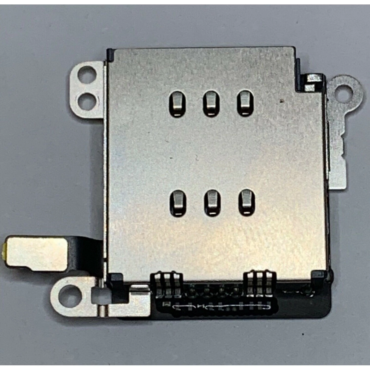 sim reader for iphone XR