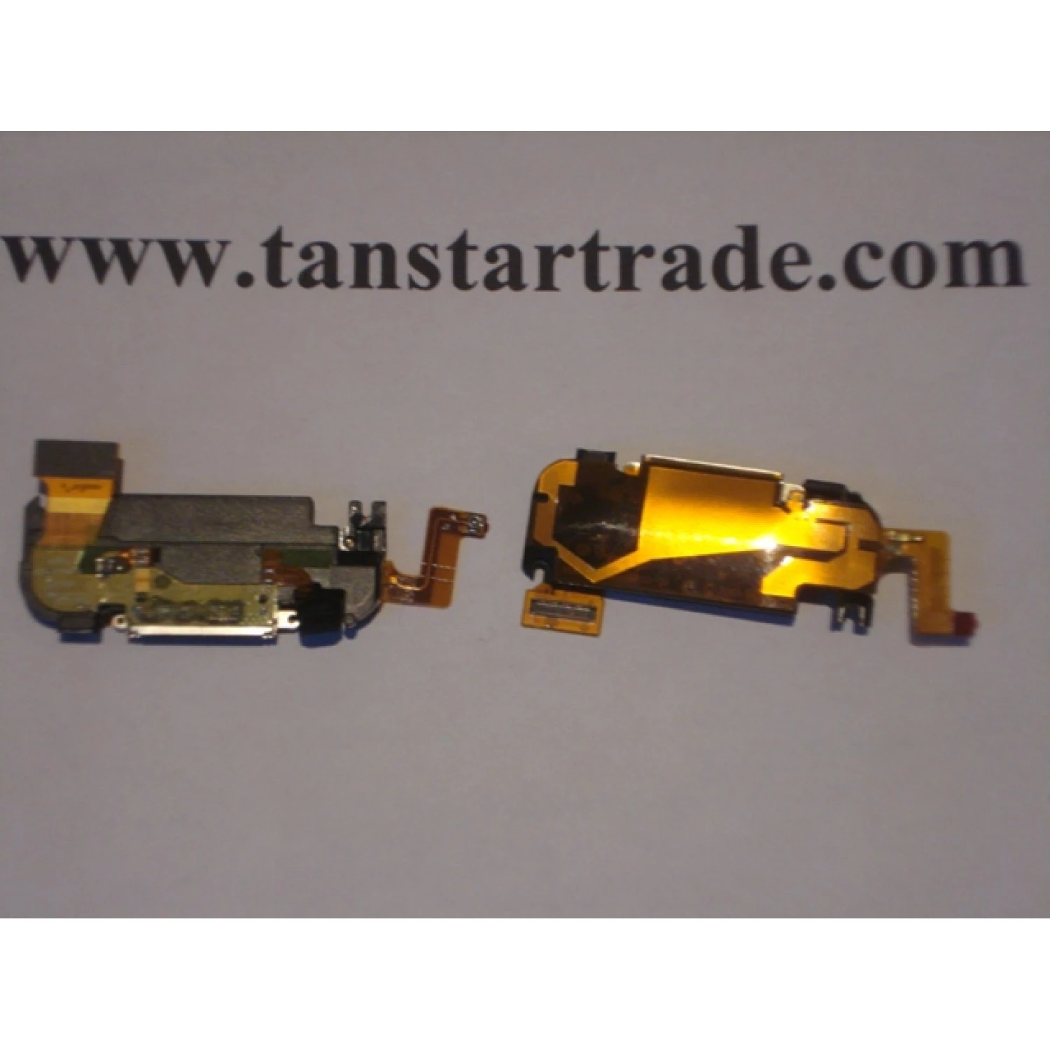 Iphone 3GS charging port assembly