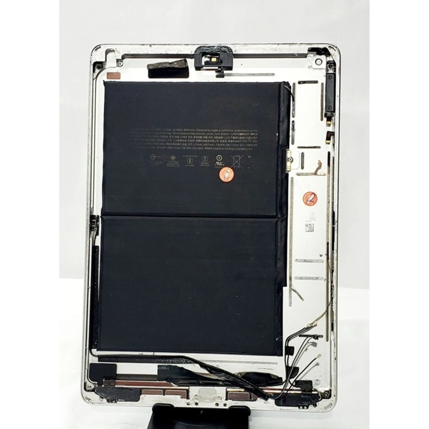 back housing for Apple iPad 7 2019 (original pull , good condition)