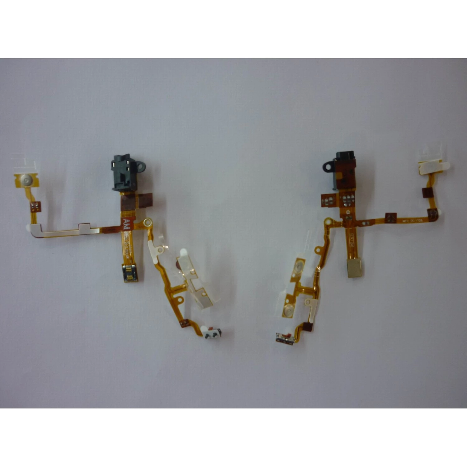 Iphone 3G audio jack power button flex