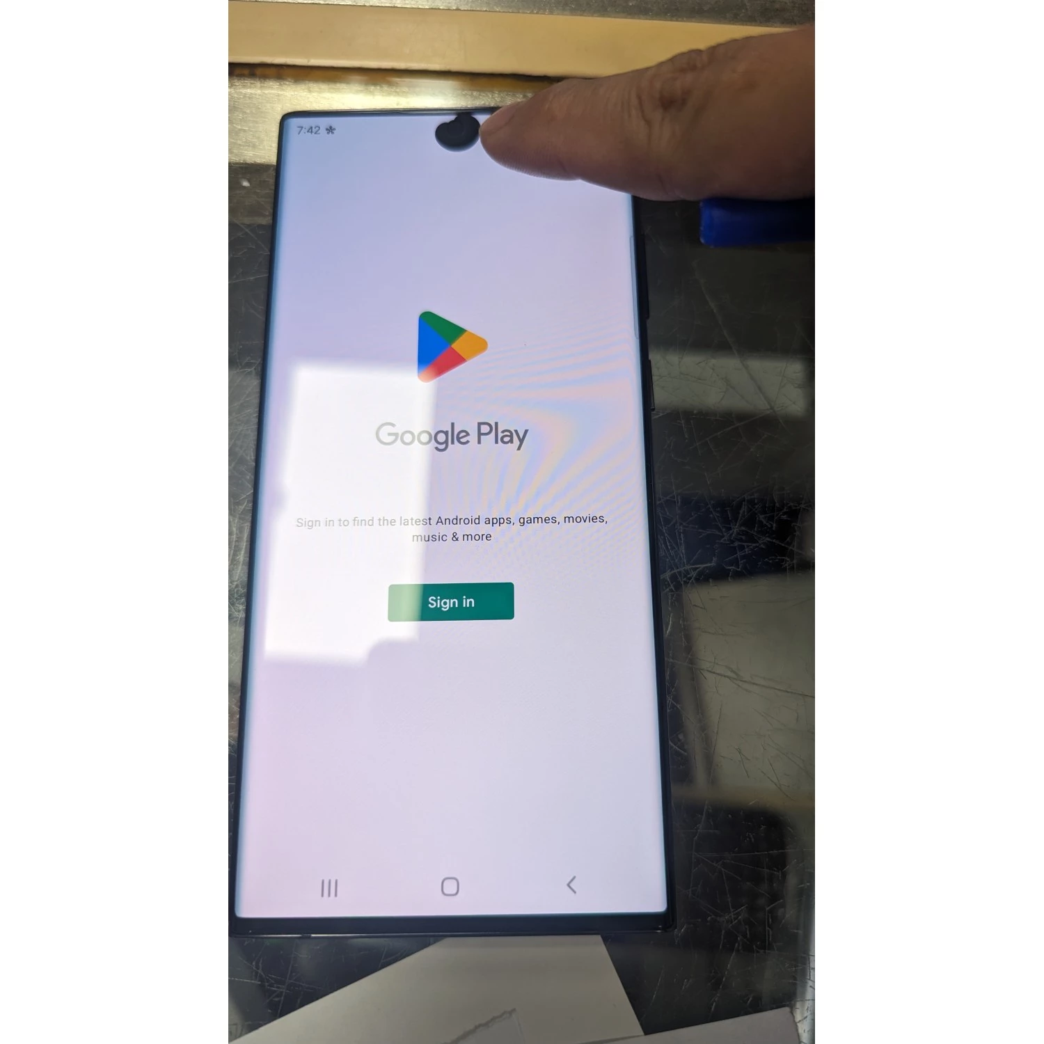 LCD Assembly with Frame OEM for Samsung S22 Ultra S908 S908U S908F (original pull, front camera hole lcd damaged)