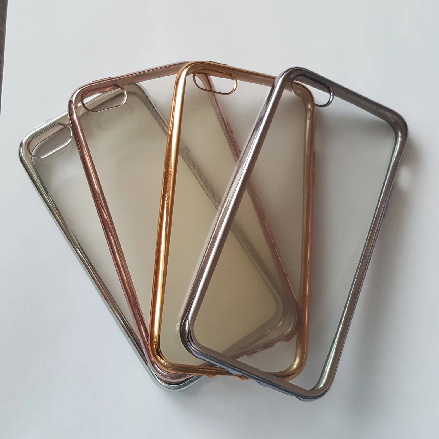 Apple iPhone 5G / 5S / 5SE - Chrome Edge Silicone Case